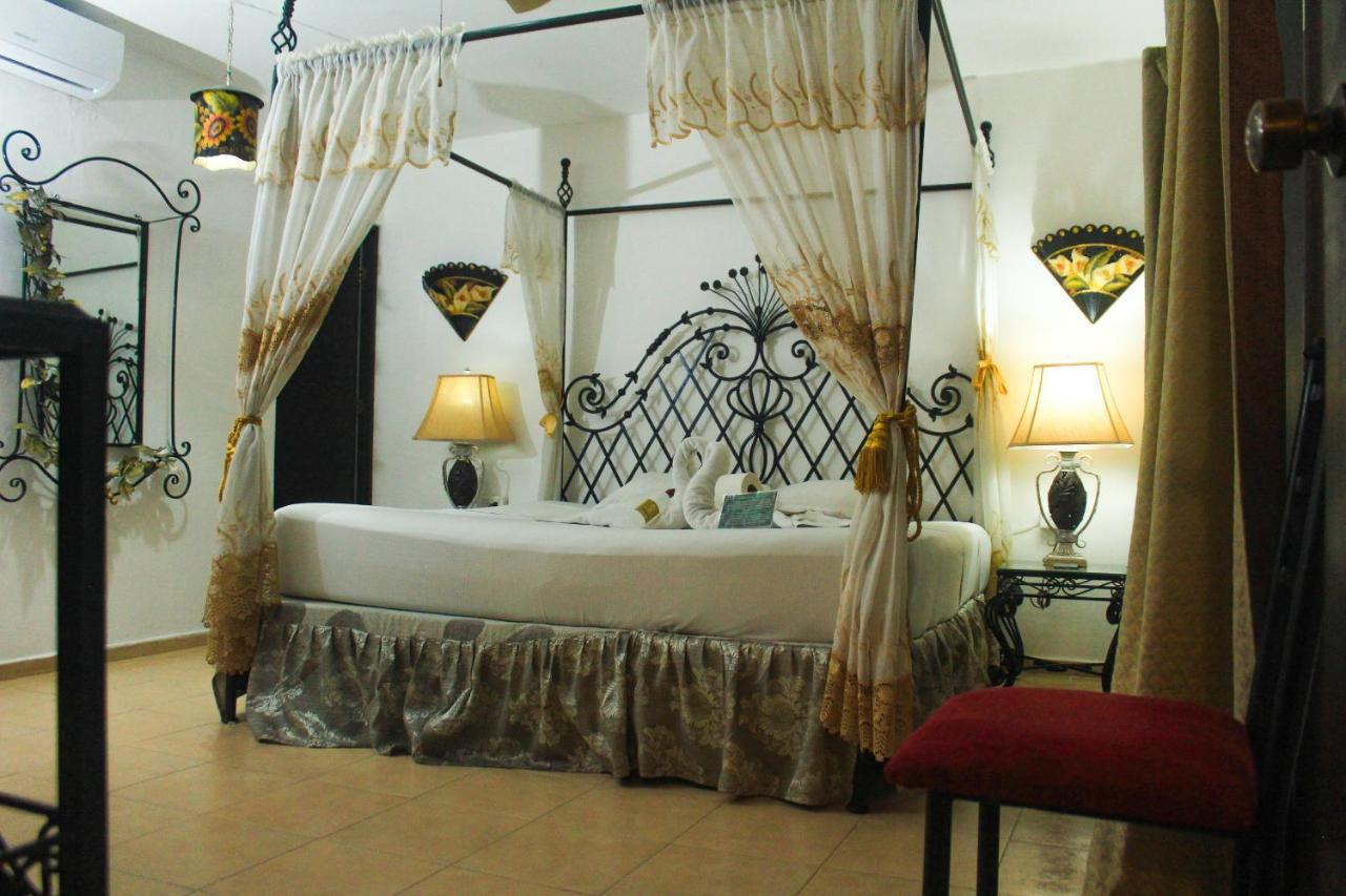 Palacio Canton Hotel - Valladolid 巴利亚多利德 外观 照片