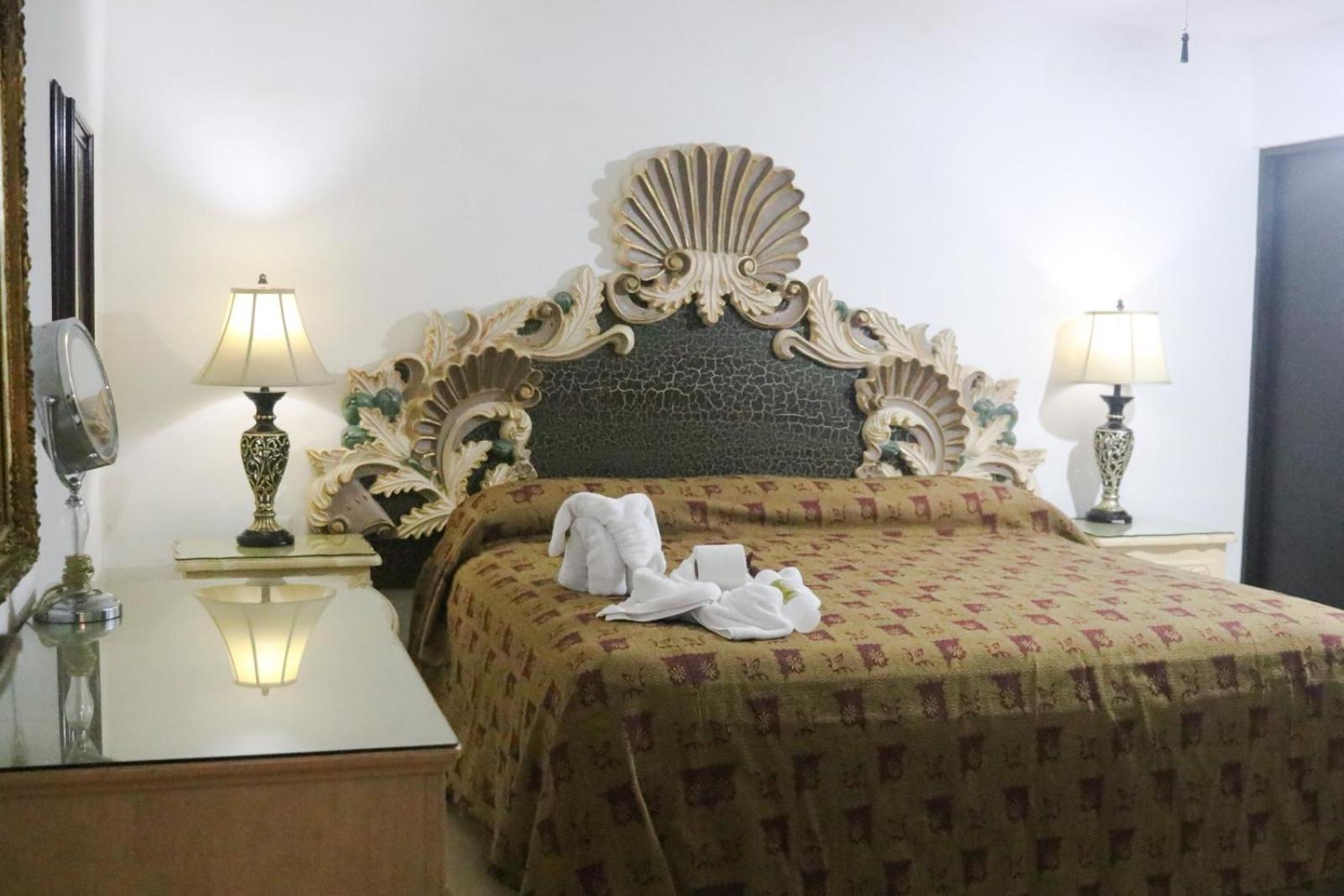 Palacio Canton Hotel - Valladolid 巴利亚多利德 外观 照片